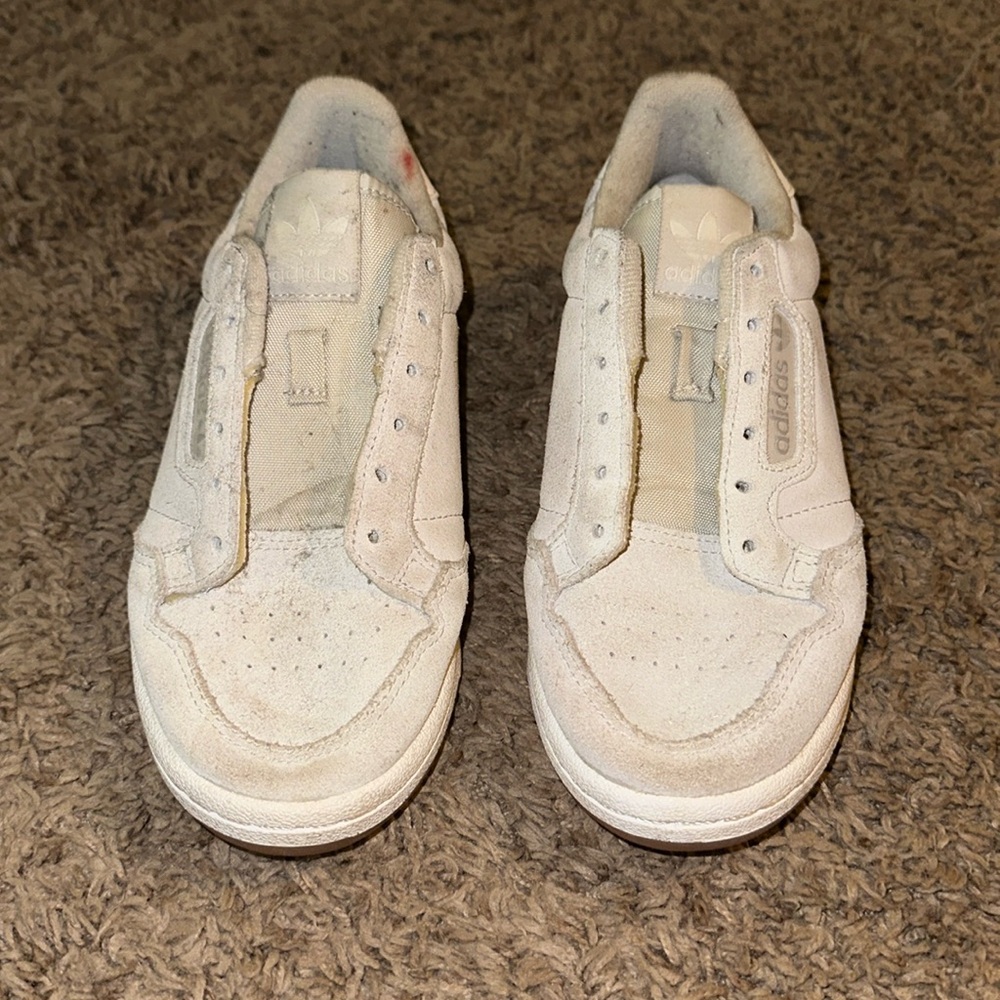 Adidas ortholite sneakers